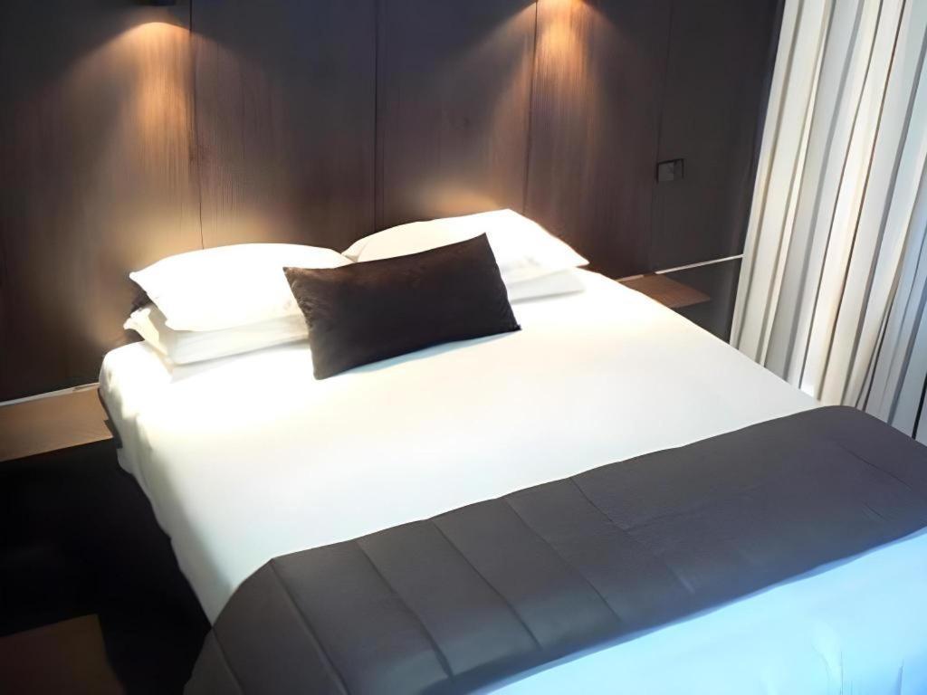 The Riccarton Hotel 크라이스트처치 외부 사진